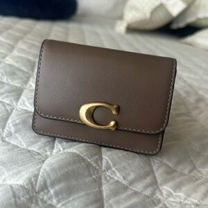 Coach Wallet/Cardholder Grey/Brown Color Authentic Excellent Condition